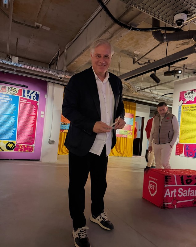 Alexandre Eram, curator al expoziției dedicate Pop Art-ului american