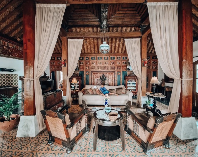 Ce a pățit băiețelul Danei Rogoz în drum spre Bali. „Lui Vlad i s-a făcut brusc rău. A început să aibă frisoane”