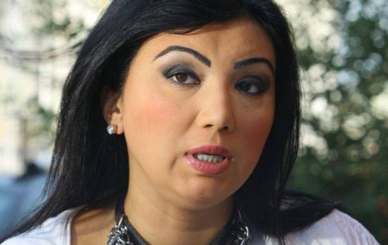 Adriana Bahmuțeanu s-a mutat cu chirie în București! Vezi cât dă pe lună!