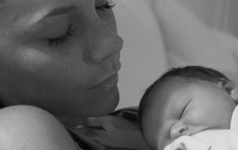 David şi Victoria Beckham îşi plătesc bonele cu peste 500.000 de euro 