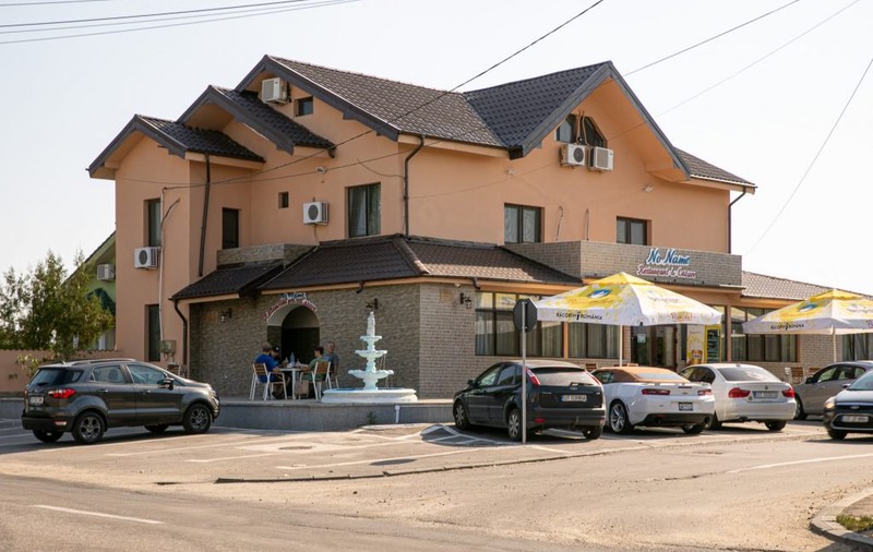 16 minore din Caracal forțate să facă sex cu români, manageri austrieci și soldați americani! Cum i-a scăpat DIICOT pe militarii din Deveselu, deși au cumpărat de la traficanți sex cu fete de 14-16 ani