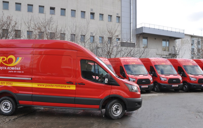 Poșta Română a cumpărat 180 de mașini noi. "Ţintim reducerea timpilor de livrare"