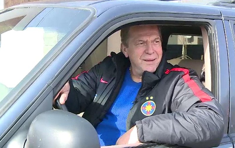 Duckadam râde de Talpan. ”Eroul de la Sevilla” a găsit modalitatea perfectă ca să-l enerveze pe juristul de la CSA Steaua | GALERIE FOTO