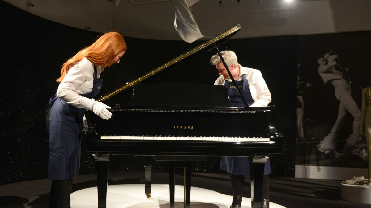 Pianul Yamaha al lui Freddie Mercury. Foto: Hepta