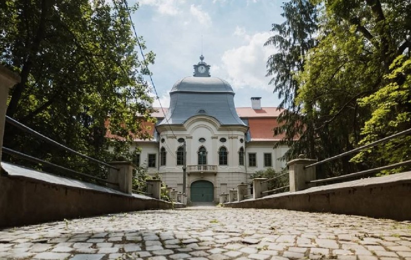 S-a redeschis Castelul Teleki: „Comoara Mureșului” care măsoară timpul în 52 de camere și 365 de ferestre