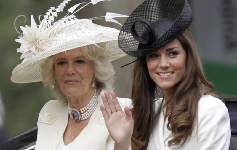 Kate, invitată să stea la soacră cât timp prințul William e plecat în misiuni