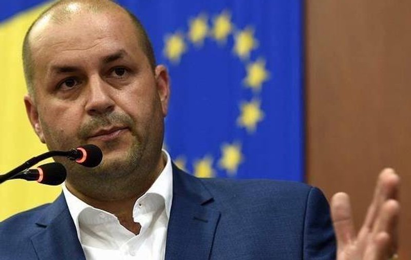 Ciolacu, desfiinţat de liderul PSD Arad, Dorel Căprar : "De ce ne vinzi, Marcele? De ce vinzi țara? Care sunt interesele tale?"