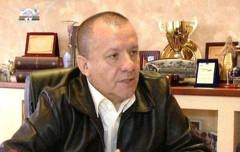 Un nou divorț cu cântec în showbiz! Iubitul Marinei Almășan, în război cu soția sa: "M-a înșelat ani buni cu un arab. Acum vrea doar banii mei"