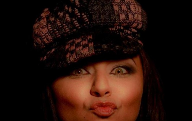 Cântăreața Roxana Andronescu, ex-Spin, primul single din cariera solo! Ascultă-l și vezi dacă-ți place!