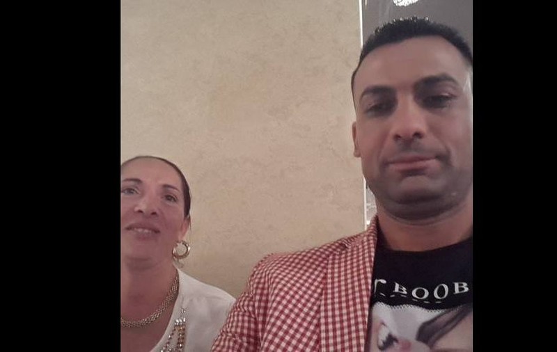 AUDIO RECORDINGS. The family seeking political asylum in the USA for ethnic-based persecution threaten to throw stones at the journalists: „I’ll kill you, should I go to jail!” The man has three convictions in Europe, out of which one is in Germany, for robbery