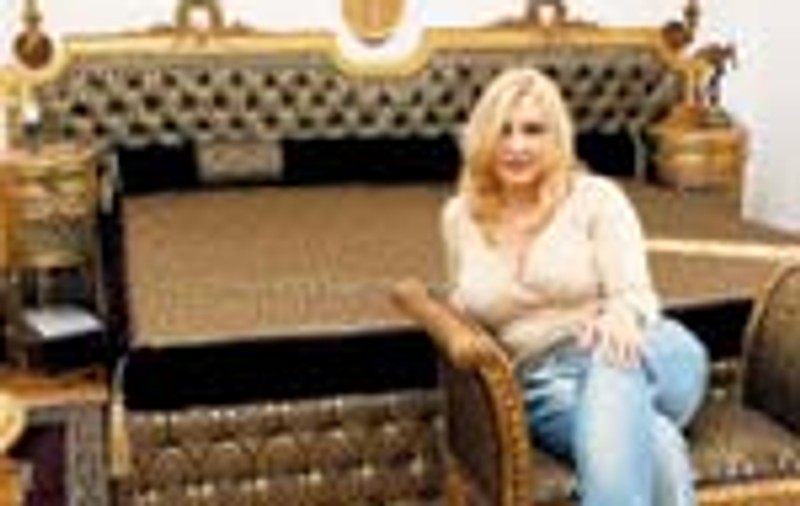 Flora Nastase locuieste intr-un muzeu de 2.000.000 &euro;