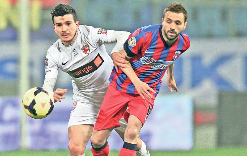 Jean Vlădoiu, fostul mare atacant, analizează oamenii de gol de la Steaua - Dinamo: «Nu-mi place nici unul!»