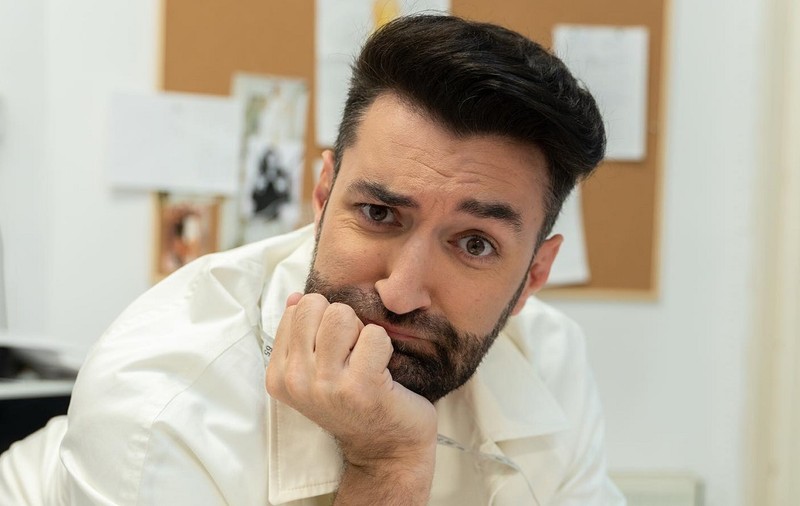 Cum i-a fost furat telefonul lui Smiley. Era la restaurant: „E cel mai vechi truc”