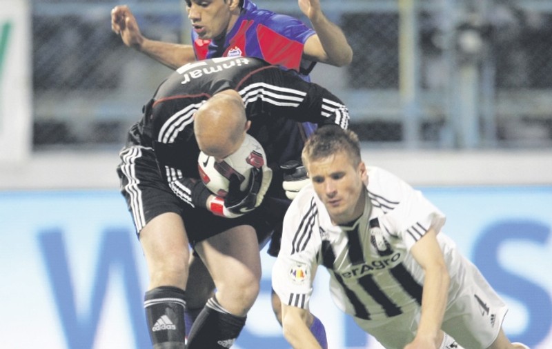 Astra a învins Steaua la limită, scor 1-0