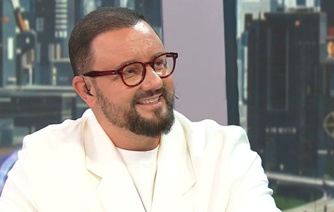 Cătălin Măruță prezintă emisiunea „Furnicuțele” la Antena 1 | Foto: captură YouTube