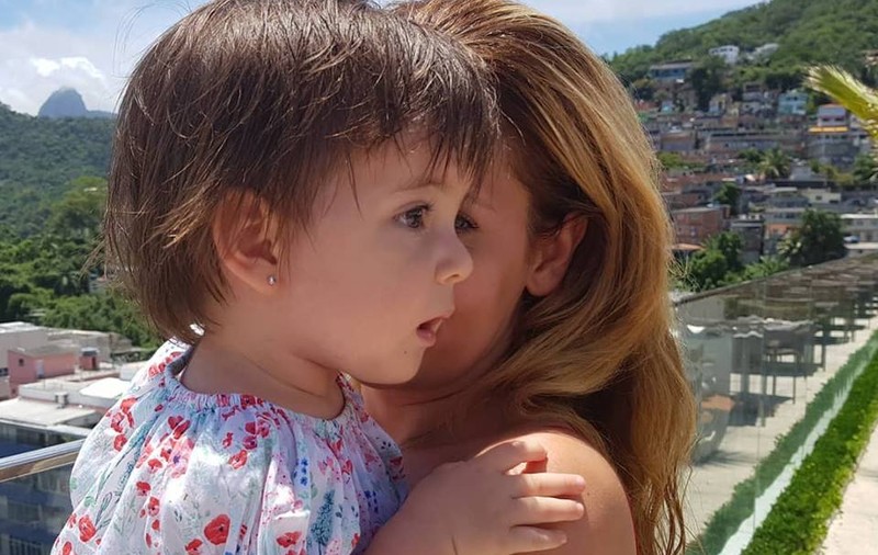 Amalia Enache și fiica ei s-au întors în Rio de Janeiro