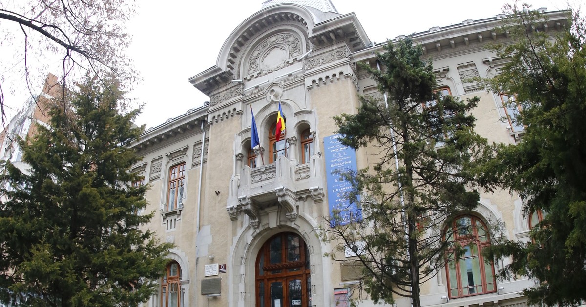 Biblioteca Județeană din Buzău se mută temporar într-un mall din oraș. Vechiul sediu va fi refăcut cu fonduri europene