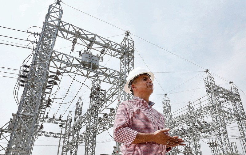 Comisia Europeană acuză că acordul privind cablul submarin de energie Azerbaidjan-Georgia-România încalcă legislația comunitară