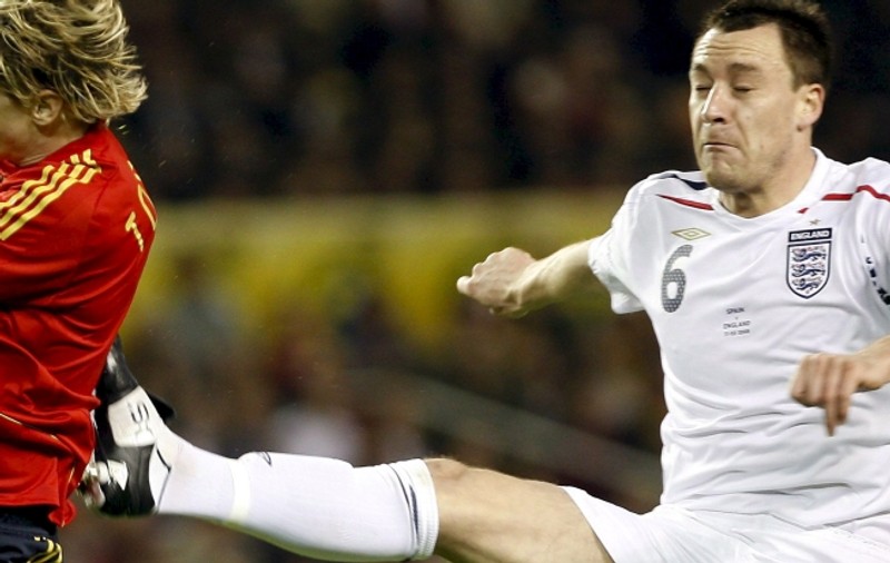 John Terry, deposedat de banderolă pentru că a preacurvit