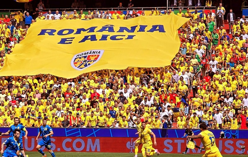 Arbitri din Ţările de Jos la meciul România-Elveţia, din preliminariile Euro 2025 | VIDEO