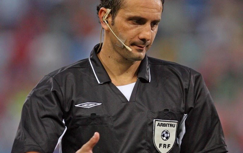 Arbitrul Colţescu, internat în spital