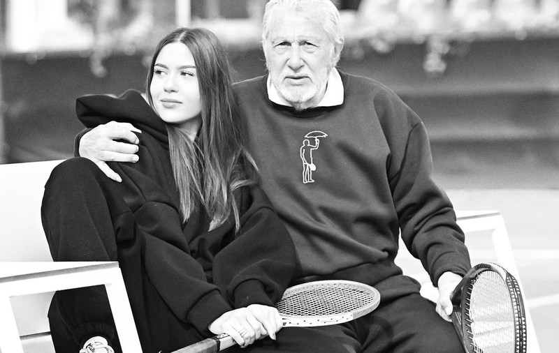 Alessia Năstase, colecție de haine dedicată tatăl lui ei, Ilie Năstase: „Am reușit să îi arăt puțin din cât de mult înseamnă el pentru mine”. Cât costă un tricou