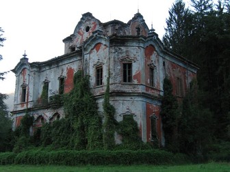 Palatul bântuit