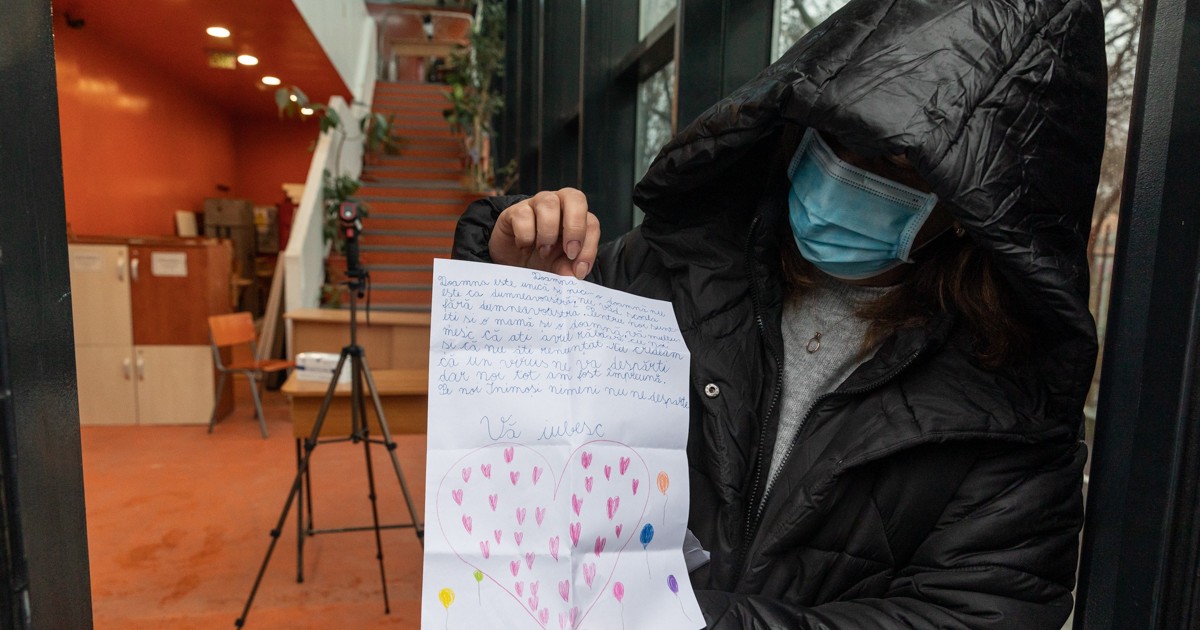 Scrisoarea pe care învățătoarea Alina Dobre a primit-o de la o elevă