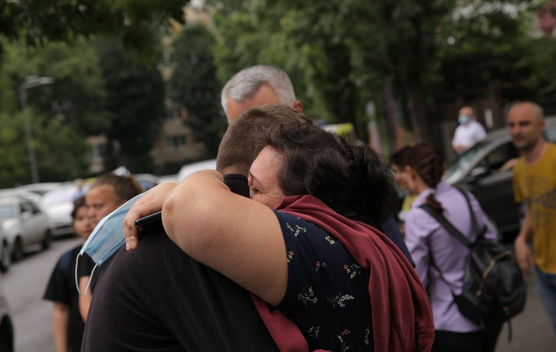 10 la Evaluarea Națională! Copiii și părinții au dat proba responsabilității: au participat la examen în număr de 94%, iar cei cu febră au rămas acasă!﻿