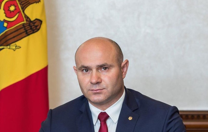 Ministrul de interne din Republica Moldova a anunțat pe Facebook că are coronavirus