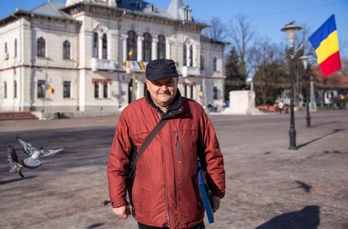 Publicistul Dorin Brozbă