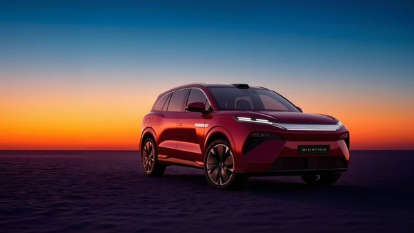 byd atto 8