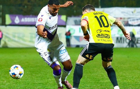 Universitatea Cluj este prima finalistă din Cupa României, după ce a învins-o pe FC Argeș la lovituri de departajare