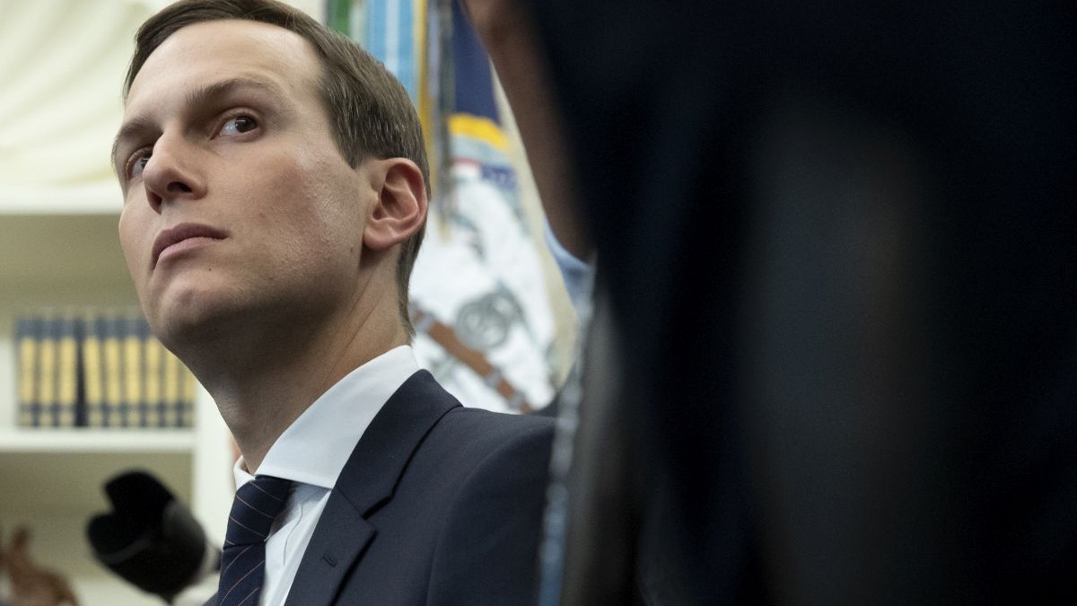 Jared Kushner, ginerele președintelui Trump, om bun la toate FOTO: EPA