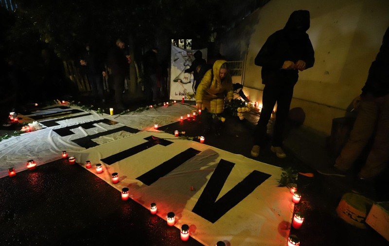 Supraviețuitorii și părinții victimelor din Colectiv așteaptă al doilea dosar: ”Vrem să vedem explicațiile lui Bănicioiu și Arafat”