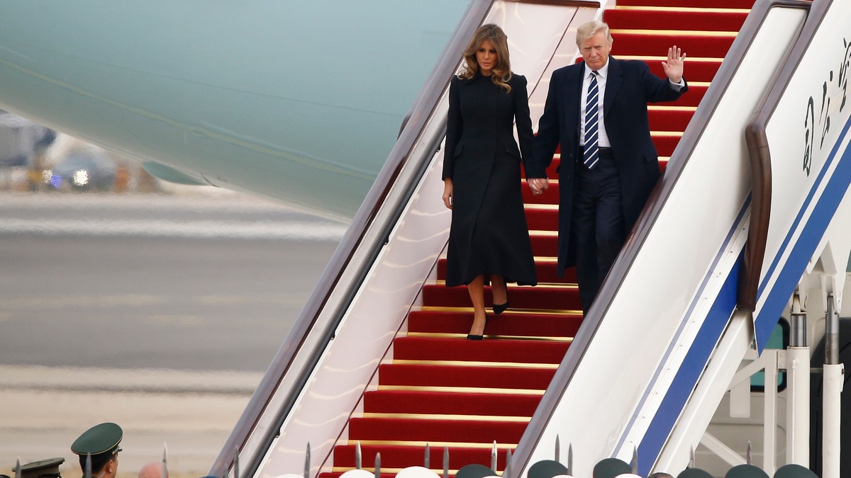 Donald Trump va efectua o vizită oficială în Marea Britanie