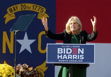 Jill Biden, în timpul unui discurs ținut în luna octombrie (foto Profimedia)