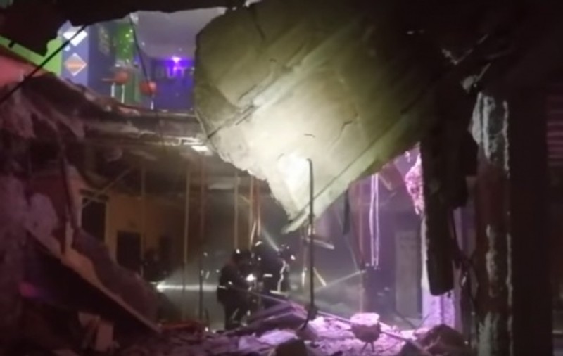 VIDEO | Român rănit într-o discotecă din Tenerife, după ce ringul de dans s-a prăbușit