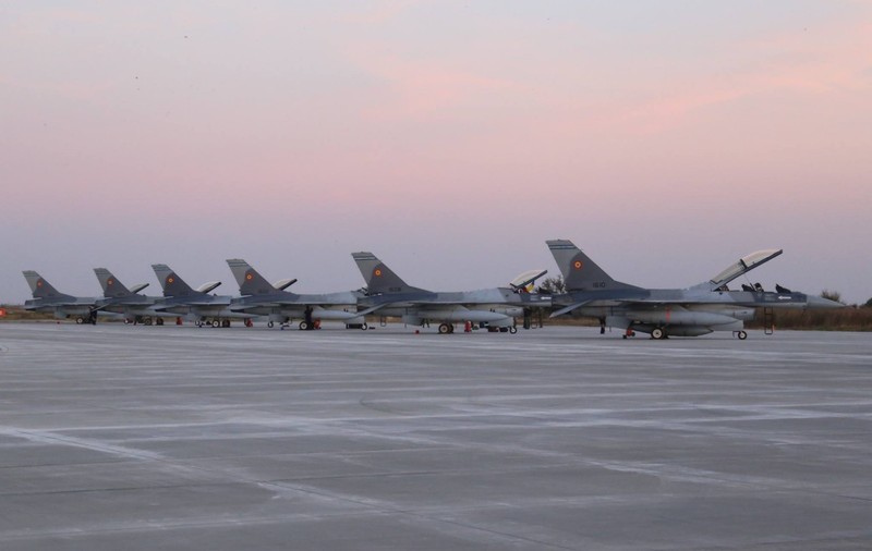 Rusia spune că avioanele F-16 livrate Kievului pot „găzdui” arme nucleare, fapt care poate escalada conflictul
