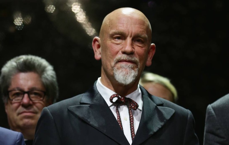 John Malkovich, actorul american cu origini românești, a devenit cetățean european. Ce țară i-a acordat cetățenia | VIDEO