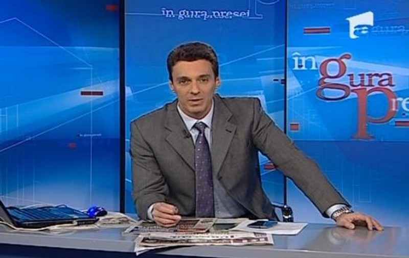 Un poliţist s-a luat de Mircea Badea: "Ce claxonezi?" | "Am vrut să dau cu maşina peste el" | VIDEO