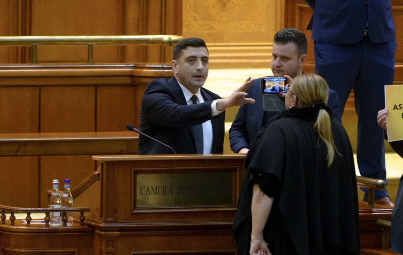 George Simion, despre scandalul din Parlament cu Diana Șoșoacă: Nu regret absolut nimic