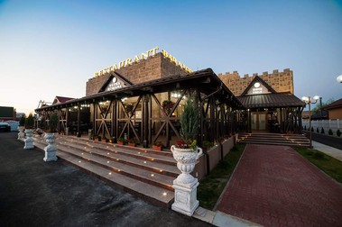 Restaurantul Vatra Romană, din Brădești.