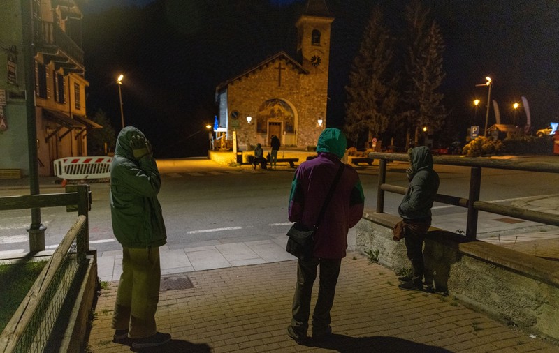 62 de preoți din Franța au căzut victime ale unei escrocherii organizate din închisoare și au fost lăsați fără 440.000 de euro