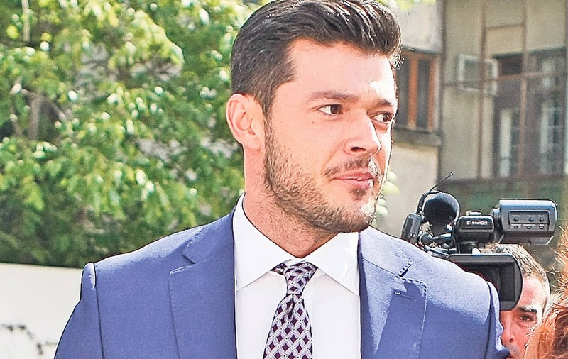 Ce i-a cerut Victor Slav preotului care îi va boteza fetița. "Am emoții pentru ce se va întâmpla"