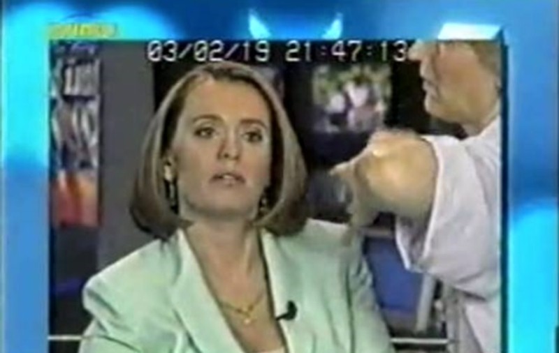 Urlete, înjurături... Cele mai tari gafe scăpate în direct de vedetele autohtone la radio şi la TV. Vi le amintiţi? | VIDEO