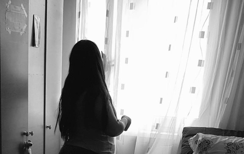 COPIII SISTEMULUI / Smulși din familii și aruncați în centre de plasament! "Cadoul" sfâșietor făcut de stat, la majorat, orfanilor crescuți de asistenți maternali