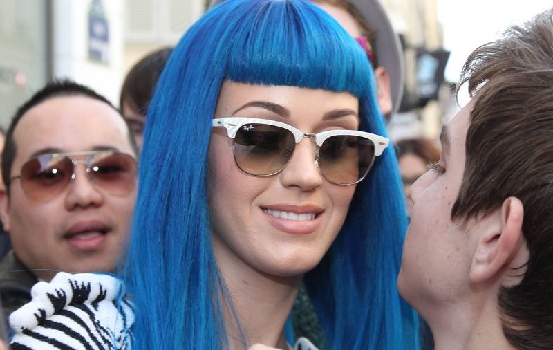 Katy Perry, cea mai urmărită persoană pe Twitter. Câți fani are