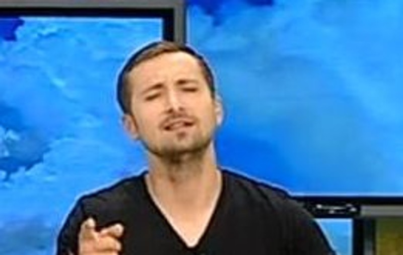 Video | Dani dansează de mama focului pe manele în studio