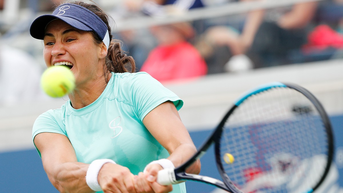WTA face plecăciuni în fața Monicăi Niculescu